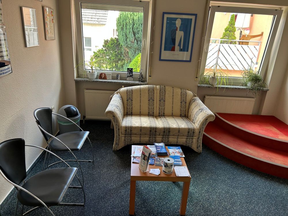 3-Behandlungszimmer-Praxis in Dornburg-Frickhofen